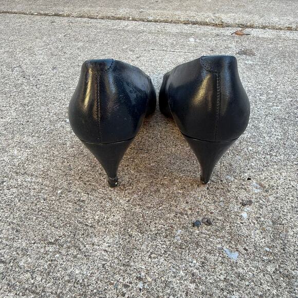 Evan Picone Black Leather Pointed Toe Pumps - Size 7M - Picture 6 of 8